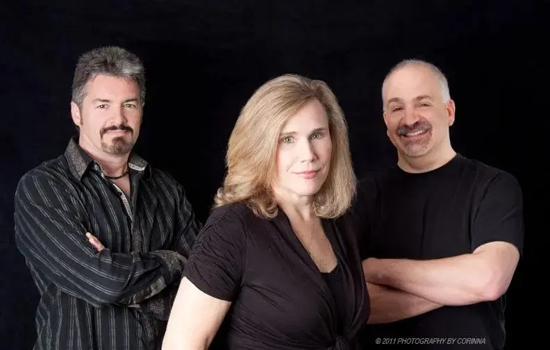 Cool Change Trio modern band photo